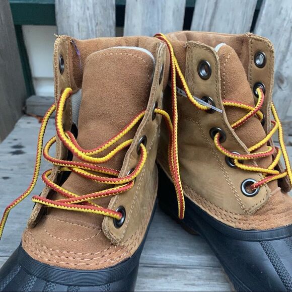 SOREL Kids' Cheyanne II Leather 200g Waterproof Winter Boots NWOT size 2 - Picture 5 of 11